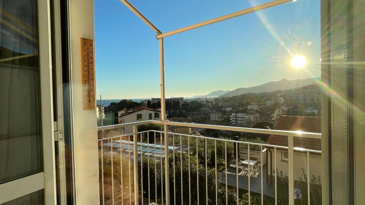 Appartamento Melograno "A Casa Felice" Pietra Ligure Ngoại thất bức ảnh