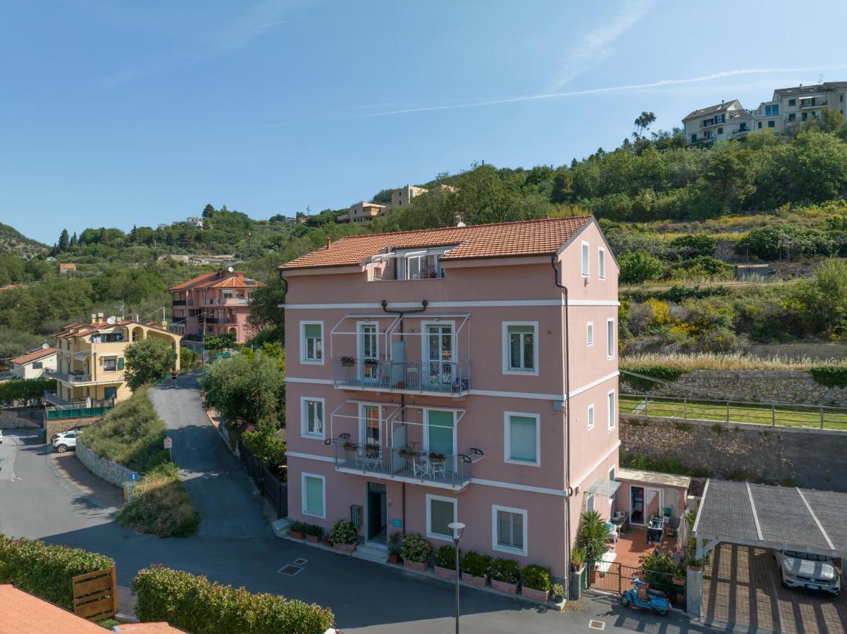 Appartamento Melograno "A Casa Felice" Pietra Ligure Ngoại thất bức ảnh