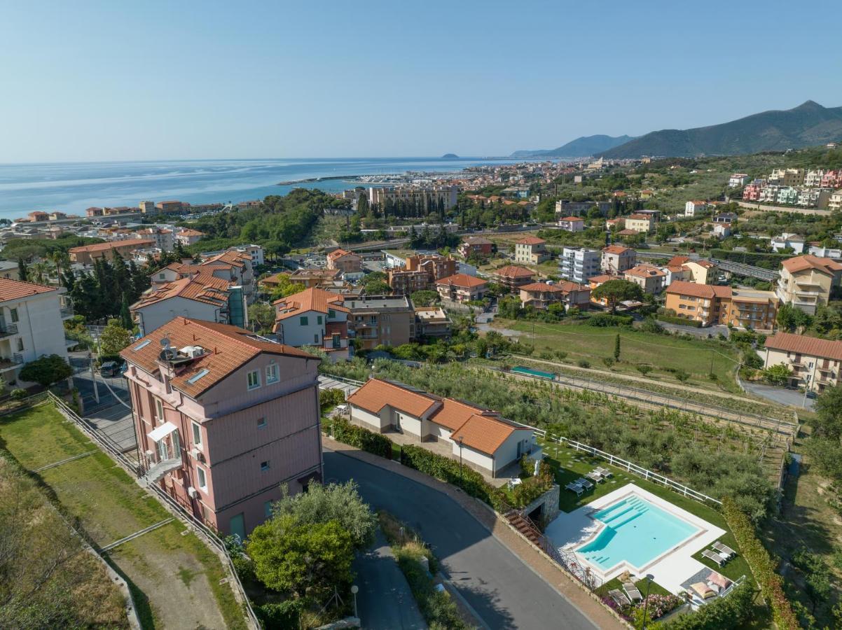 Appartamento Melograno "A Casa Felice" Pietra Ligure Ngoại thất bức ảnh
