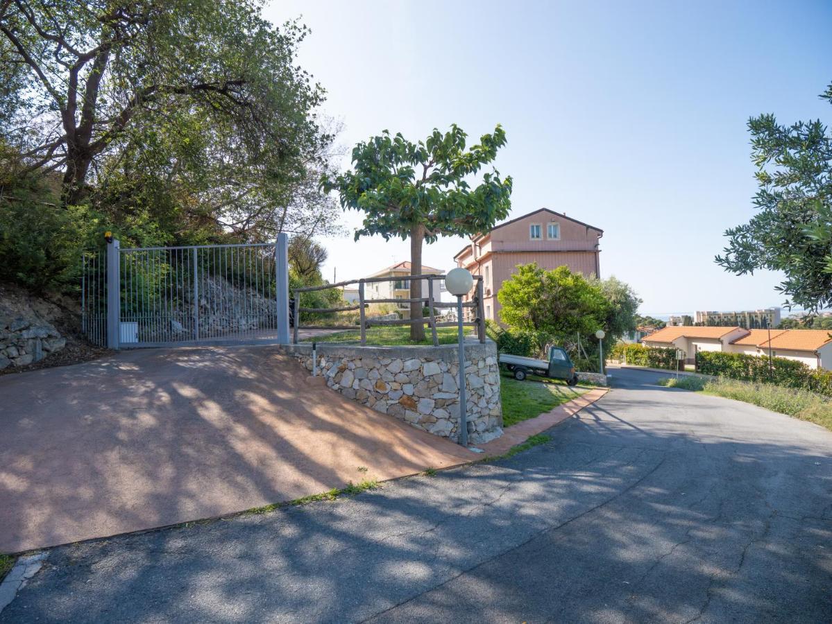 Appartamento Melograno "A Casa Felice" Pietra Ligure Ngoại thất bức ảnh